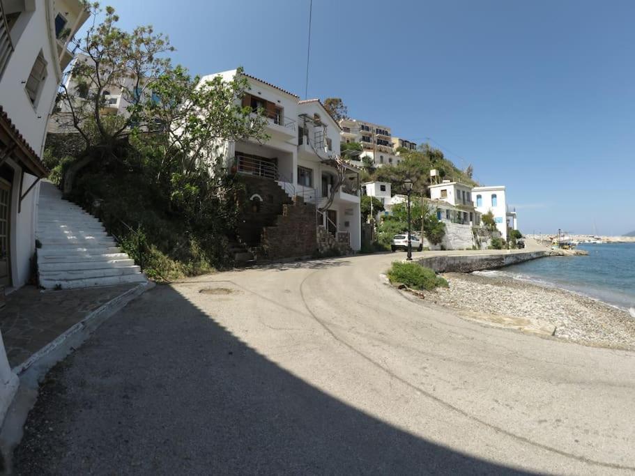 House Of Light Holiday home Evdilos (Ikaria)